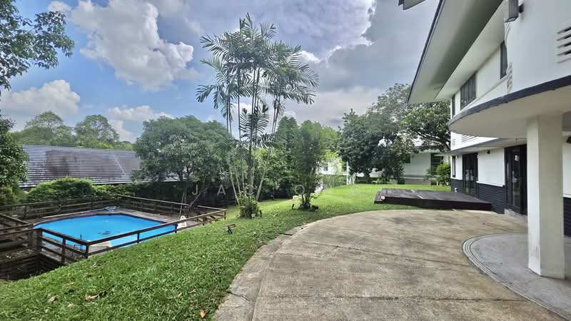 Colonnial Style GCB at Caldecott Hill Estate, Olive Road, 6 Bedrooms, 9,000 sqft, Good Class Bungalow For Rent, by Jac Ong, 500130542 - Exterior - PropertyGuru.com.sg