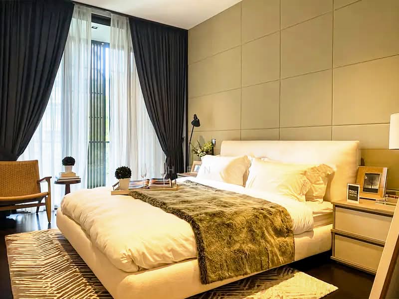 Orchard Lloyd Road, , 3 Bedrooms, 3,638 sqft, Condominium For Rent, by CHEN ., 500130563 - Bedroom - PropertyGuru.com.sg