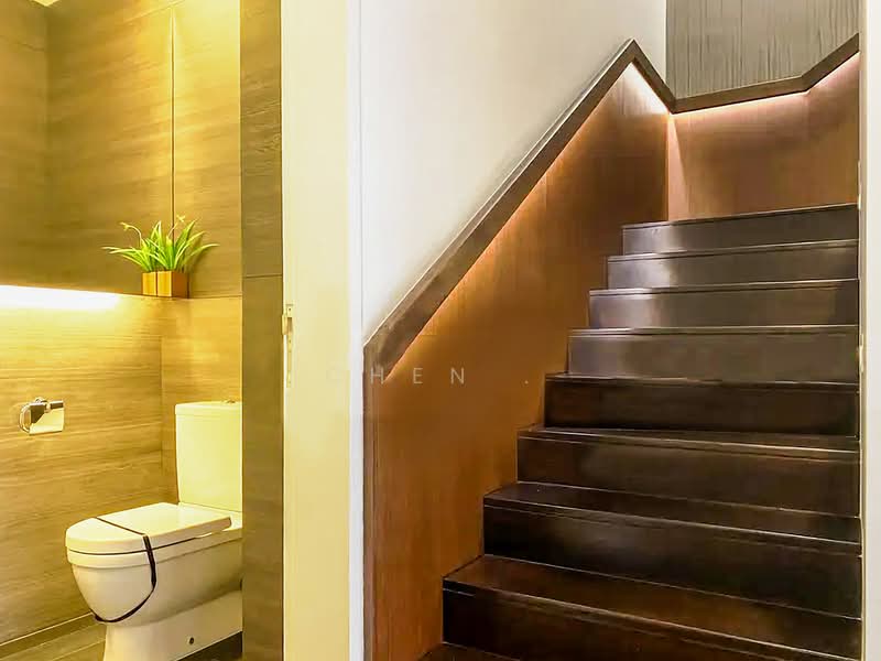 Orchard Lloyd Road, , 3 Bedrooms, 3,638 sqft, Condominium For Rent, by CHEN ., 500130563 - Bathroom - PropertyGuru.com.sg