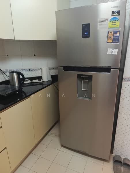Orchid Park Condominium, 81 Yishun Street 81, 3 Bedrooms, 1,249 sqft, Condominium For Sale, by Tania Tan, 500130564 - Kitchen - PropertyGuru.com.sg