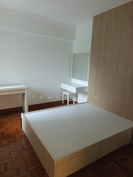 Orchid Park Condominium, 81 Yishun Street 81, 3 Bedrooms, 1,249 sqft, Condominium For Sale, by Tania Tan, 500130564 - Bedroom - PropertyGuru.com.sg
