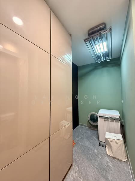 Sky Everton, 50 Everton Road, 4 Bedrooms, 1,345 sqft, Condominium For Sale, by Lay Hoon Grace Ser, 500130566 - Service Yard  - PropertyGuru.com.sg
