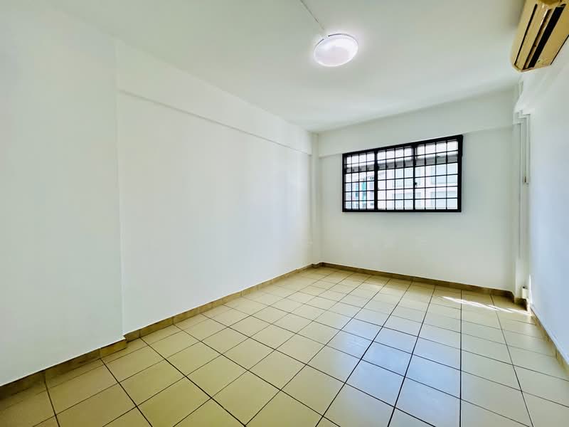 662 Yishun Avenue 4, 662 Yishun Avenue 4, 3 Bedrooms, 1,119 sqft, HDB Flat For Sale, by Alice Ng 黄素芳, 500130567 - Common room 2 - PropertyGuru.com.sg