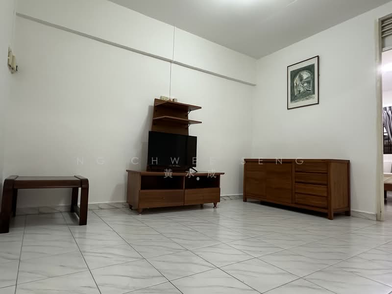 744 Bedok Reservoir Road, 744 Bedok Reservoir Road, 2 Bedrooms, 882 sqft, HDB Flat For Sale, by Ng Chwee Seng 黃水成, 500130577 - PropertyGuru.com.sg
