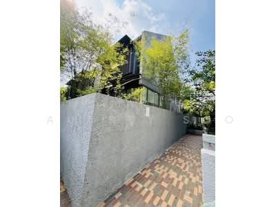 For Sale - Exclusive Quiet Living Corner Terrace with Lift @ Watten Residences