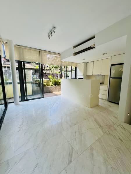 Exclusive Quiet Living Corner Terrace with Lift @ Watten Residences, Watten Rise / Watten Drive / Watten Estate / Watten House / Hillcrest, 5 Bedrooms, 4,940 sqft, Cluster House For Sale, by Audrey Soo, 500130579 - Kitchen - PropertyGuru.com.sg