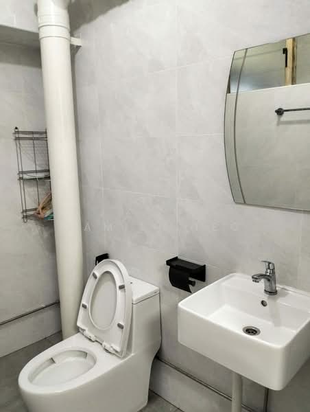 739 Woodlands Circle, 739 Woodlands Circle, Room Rental, 200 sqft, HDB Flat For Rent, by Damien Teo, 500130582 - Bathroom - PropertyGuru.com.sg