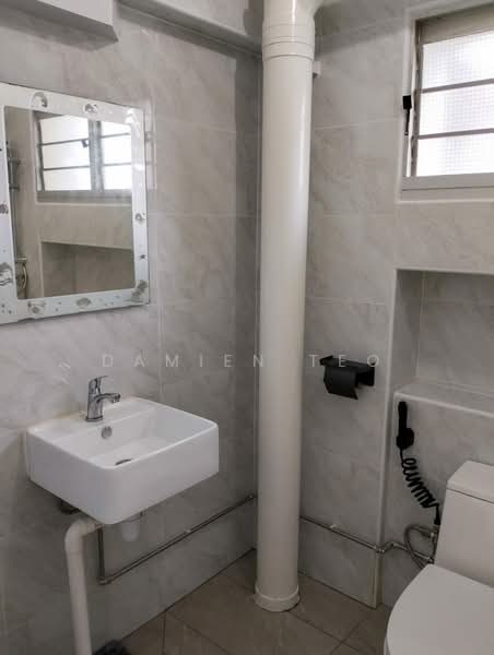 739 Woodlands Circle, 739 Woodlands Circle, Room Rental, 200 sqft, HDB Flat For Rent, by Damien Teo, 500130582 - Bathroom - PropertyGuru.com.sg