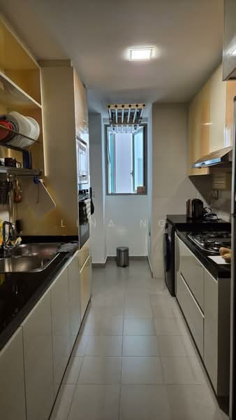 Casa Merah, 50 Tanah Merah Kechil Avenue, 3 Bedrooms, 1,346 sqft, Condominium For Sale, by Lina Ng, 500130593 - Kitchen - PropertyGuru.com.sg