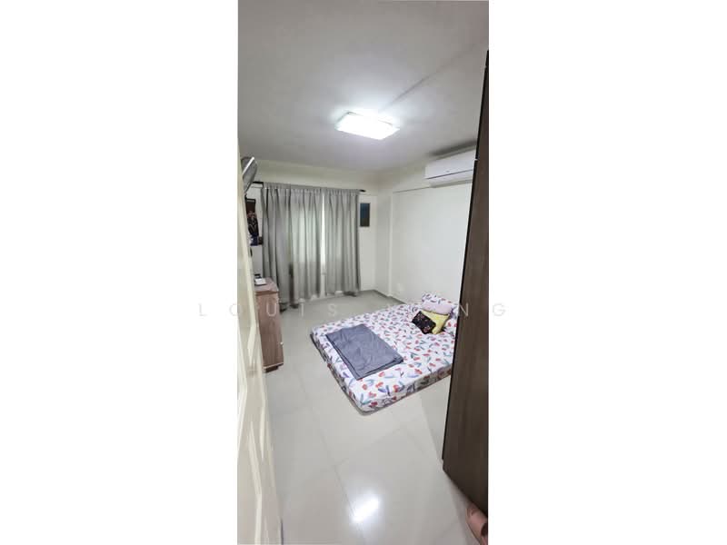 124 Yishun Street 11, 124 Yishun Street 11, 3 Bedrooms, 93 sqft, HDB Flat For Sale, by Louis Yong, 500130606 - common Bedroom 1 - PropertyGuru.com.sg