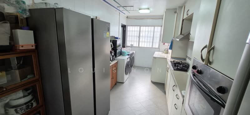 124 Yishun Street 11, 124 Yishun Street 11, 3 Bedrooms, 1,033 sqft, HDB Flat For Sale, by Louis Yong, 500130606 - Kitchen - PropertyGuru.com.sg