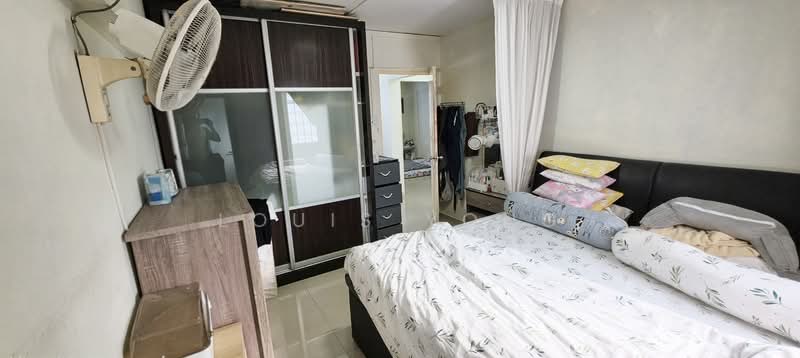 124 Yishun Street 11, 124 Yishun Street 11, 3 Bedrooms, 1,033 sqft, HDB Flat For Sale, by Louis Yong, 500130606 - Bedroom - PropertyGuru.com.sg