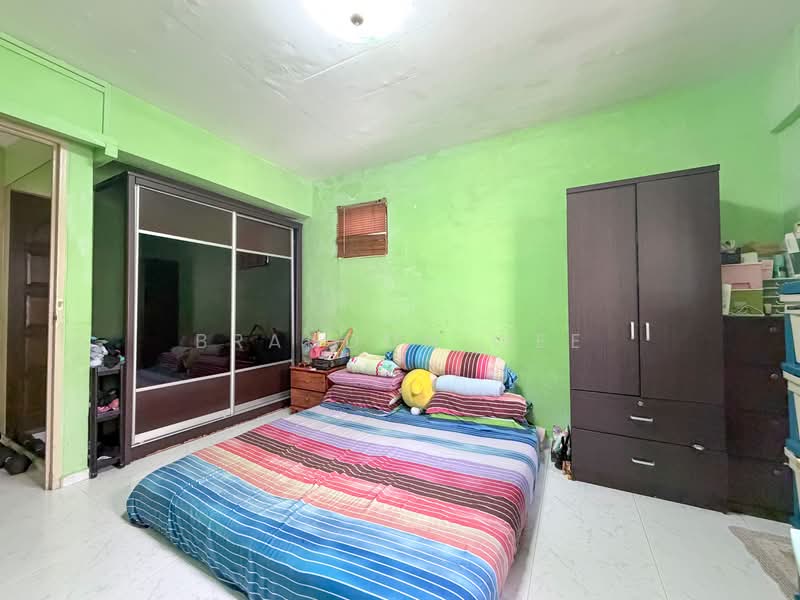 208 Yishun Street 21, 208 Yishun Street 21, 3 Bedrooms, 1,001 sqft, HDB Flat For Sale, by Brandon Wee, 500130620 - Bedroom - PropertyGuru.com.sg