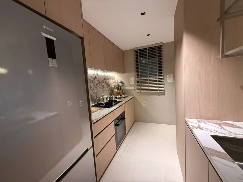 Vela Bay, Bayshore Road, 3 Bedrooms, 883 sqft, Condominium For Sale, by Dennis Ooi, 500130621 - Kitchen - PropertyGuru.com.sg