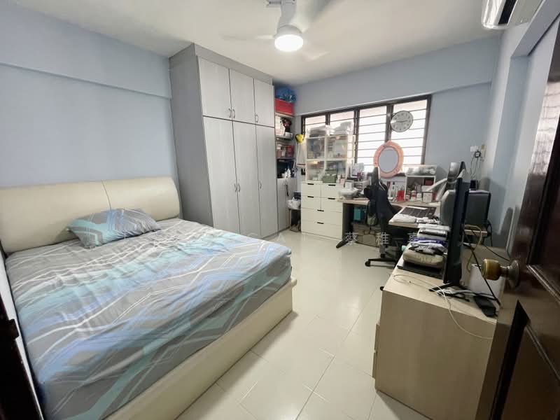 110 Mcnair Road, 110 Mcnair Road, 4 Bedrooms, 1,550 sqft, HDB Flat For Sale, by Toby Cai 蔡稚享, 500130661 - Bedroom 1 - PropertyGuru.com.sg
