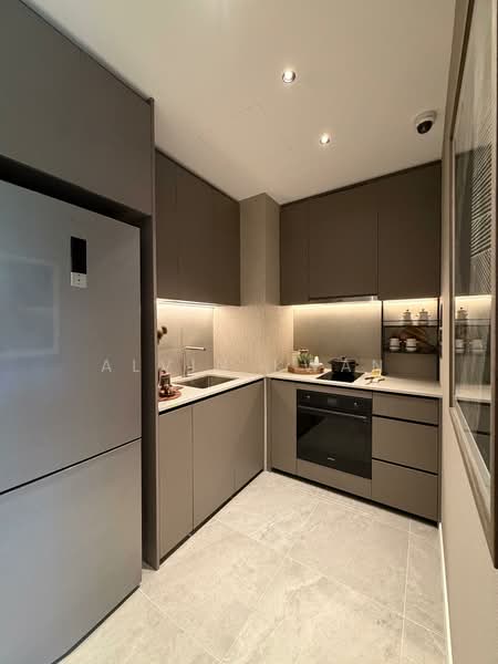 Aurea, 802 Beach Road, 2 Bedrooms, 635 sqft, Condominium For Sale, by Alvin Kwan, 500130665 - Kitchen - PropertyGuru.com.sg