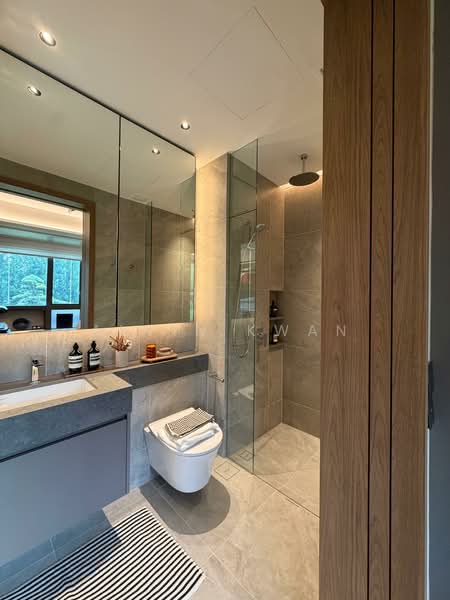 Aurea, 802 Beach Road, 2 Bedrooms, 635 sqft, Condominium For Sale, by Alvin Kwan, 500130665 - Bathroom - PropertyGuru.com.sg