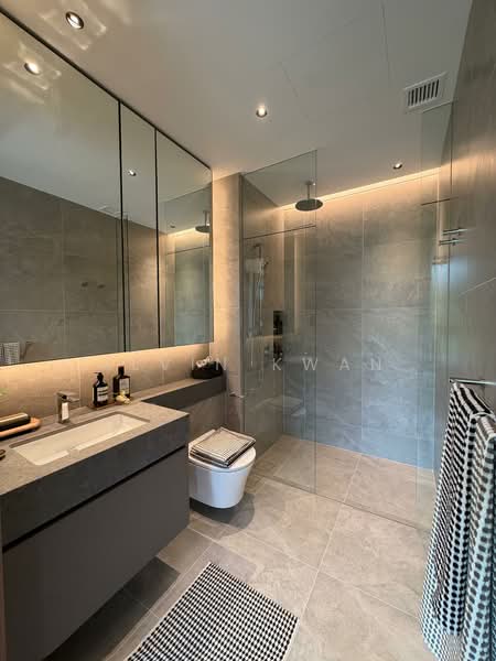 Aurea, 802 Beach Road, 2 Bedrooms, 635 sqft, Condominium For Sale, by Alvin Kwan, 500130665 - Bathroom - PropertyGuru.com.sg