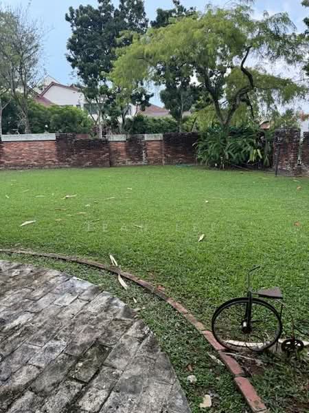 Chancery Hill Walk Corner Bungalow, Chancery Hill Walk, 3 Bedrooms, 9,902 sqft, Bungalow House For Sale, by Jean Lee, 500130666 - Garden - PropertyGuru.com.sg
