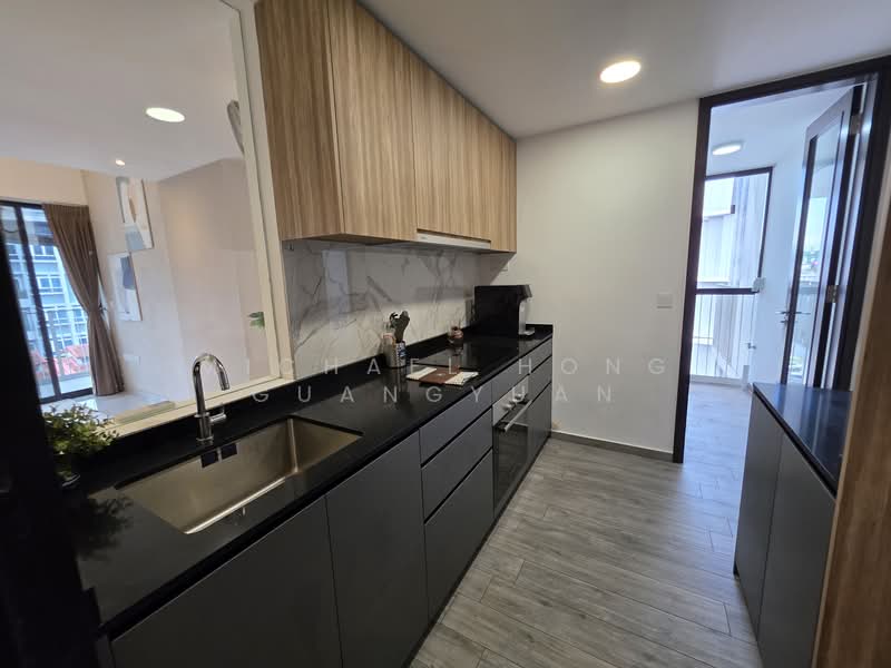 The Verandah Residences, 225 Pasir Panjang Road, 3 Bedrooms, 1,152 sqft, Condominium For Sale, by Michael Hong GuangYuan, 500130669 - Kitchen - PropertyGuru.com.sg