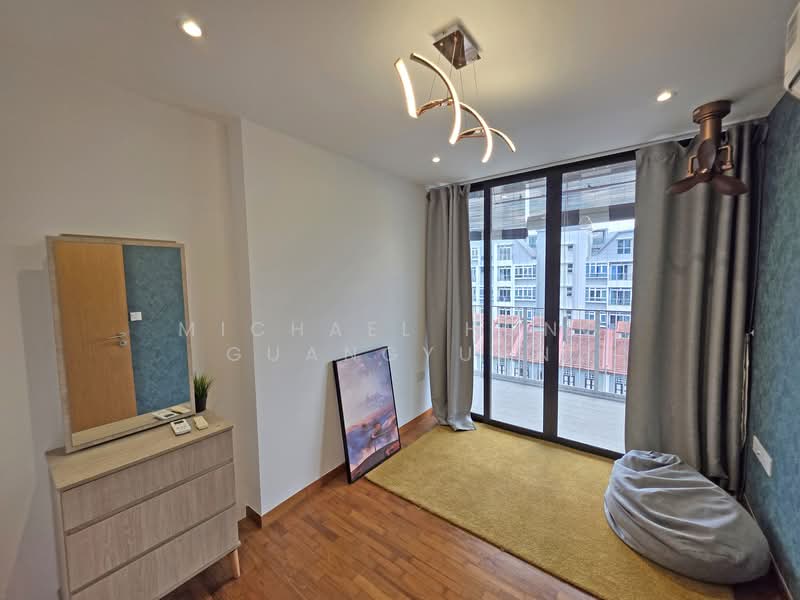 The Verandah Residences, 225 Pasir Panjang Road, 3 Bedrooms, 1,152 sqft, Condominium For Sale, by Michael Hong GuangYuan, 500130669 - Bedroom - PropertyGuru.com.sg