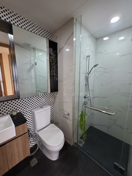 The Verandah Residences, 225 Pasir Panjang Road, 3 Bedrooms, 1,152 sqft, Condominium For Sale, by Michael Hong GuangYuan, 500130669 - Bathroom - PropertyGuru.com.sg