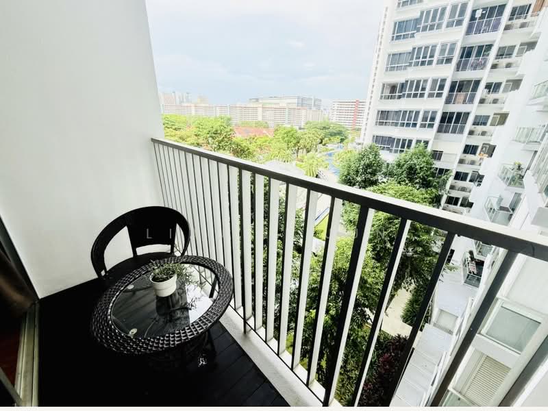 The Parc Condominium, 3 West Coast Walk, Room Rental, 120 sqft, Condominium For Rent, by Liau Li Jun, 500130671 - Balcony - PropertyGuru.com.sg