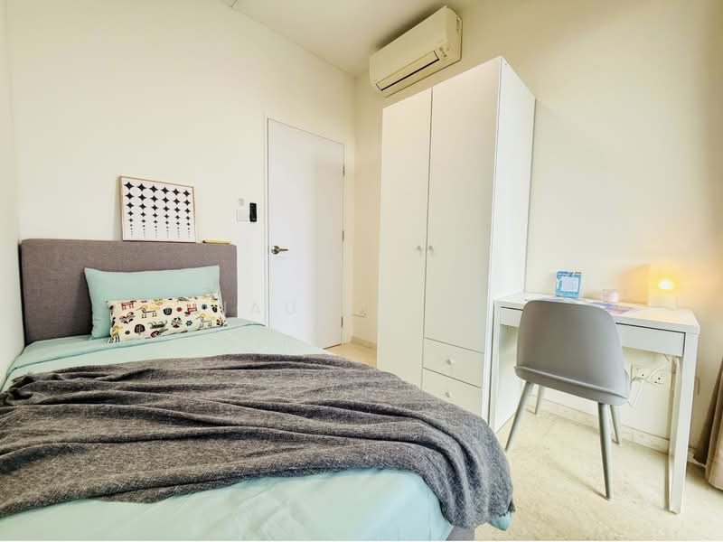 The Parc Condominium, 3 West Coast Walk, Room Rental, 120 sqft, Condominium For Rent, by Liau Li Jun, 500130671 - Bedroom - PropertyGuru.com.sg