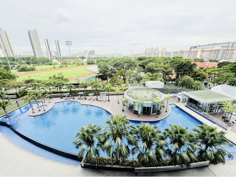 The Parc Condominium, 3 West Coast Walk, Room Rental, 120 sqft, Condominium For Rent, by Liau Li Jun, 500130671 - Pool - PropertyGuru.com.sg
