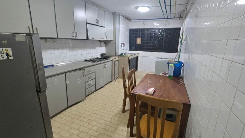 111 Serangoon North Avenue 1, 111 Serangoon North Avenue 1, 3 Bedrooms, 980 sqft, HDB Flat For Sale, by Saraswathy S, 500130673 - Kitchen - PropertyGuru.com.sg