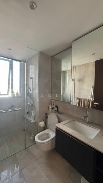 JadeScape, 12 Shunfu Road, 4 Bedrooms, 1,647 sqft, Condominium For Sale, by Jacky Zhou, 500130687 - Bathroom - PropertyGuru.com.sg