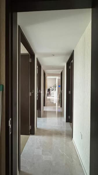 JadeScape, 12 Shunfu Road, 4 Bedrooms, 1,647 sqft, Condominium For Sale, by Jacky Zhou, 500130687 - Corridor - PropertyGuru.com.sg