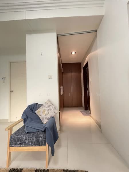 International Plaza, 10 Anson Road, Room Rental, 300 sqft, Apartment For Rent, by Liau Li Jun, 500130690 - Interior - PropertyGuru.com.sg
