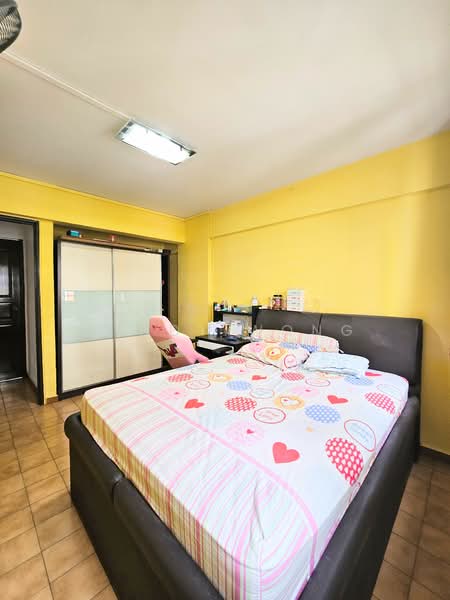 610 Yishun Street 61, 610 Yishun Street 61, 3 Bedrooms, 904 sqft, HDB Flat For Sale, by Mindy Wong, 500130691 - Bedroom - PropertyGuru.com.sg