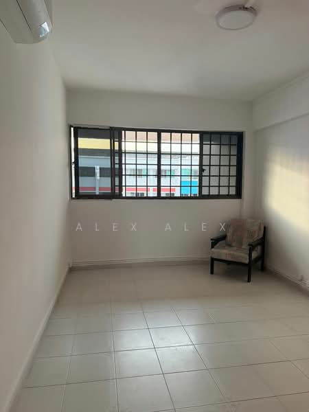 240 Yishun Ring Road, 240 Yishun Ring Road, 2 Bedrooms, 3,000 sqft, HDB Flat For Rent, by Alex Alex, 500130694 - Interior - PropertyGuru.com.sg