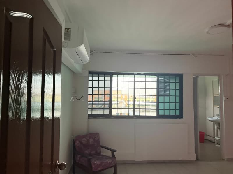 240 Yishun Ring Road, 240 Yishun Ring Road, 2 Bedrooms, 3,000 sqft, HDB Flat For Rent, by Alex Alex, 500130694 - Interior - PropertyGuru.com.sg