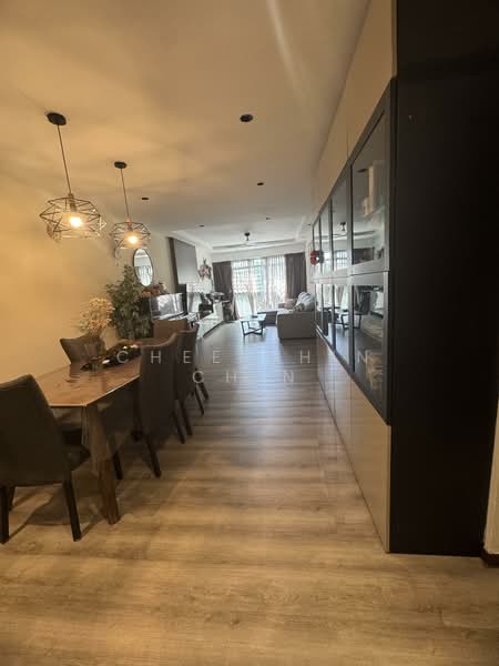 458 Choa Chu Kang Avenue 4, 458 Choa Chu Kang Avenue 4, 3 Bedrooms, 1,323 sqft, HDB Flat For Sale, by Chee Chin Chin, 500130713 - Living Room - PropertyGuru.com.sg