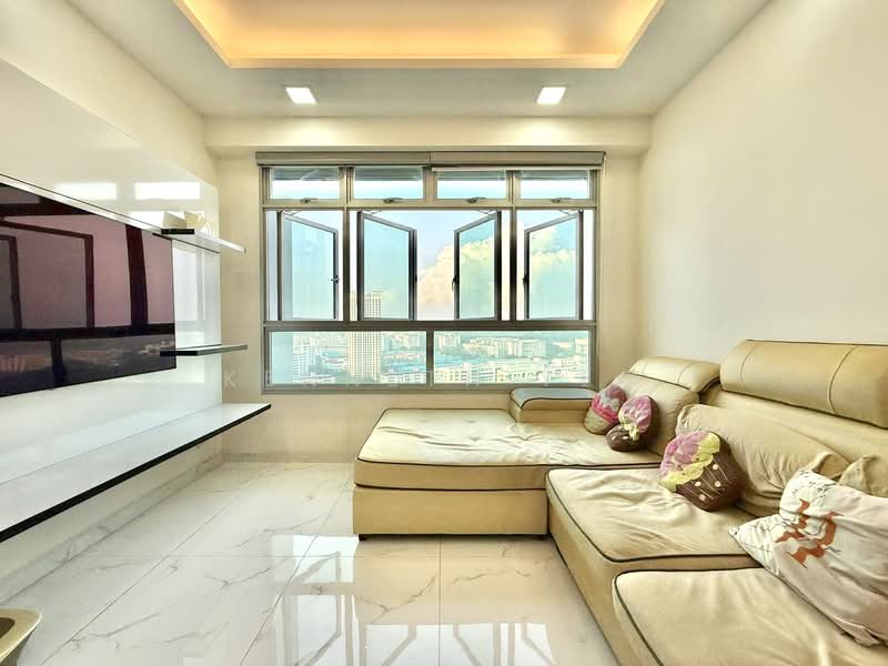 182B Woodlands Street 13, 182B Woodlands Street 13, 3 Bedrooms, 1,001 sqft, HDB Flat For Sale, by Kenneth Yeo, 500130723 - Living Room - PropertyGuru.com.sg