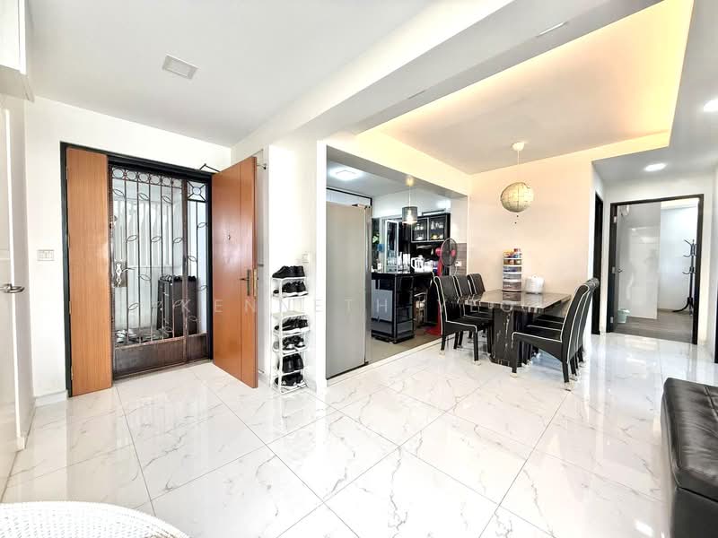 182B Woodlands Street 13, 182B Woodlands Street 13, 3 Bedrooms, 1,001 sqft, HDB Flat For Sale, by Kenneth Yeo, 500130723 - Entrance - PropertyGuru.com.sg
