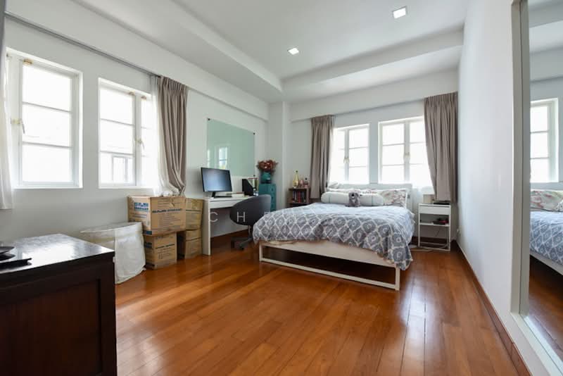 Gentle Drive Bungalow, , 5 Bedrooms, 7,382 sqft, Bungalow House For Rent, by CHEN ., 500130724 - Bedroom - PropertyGuru.com.sg