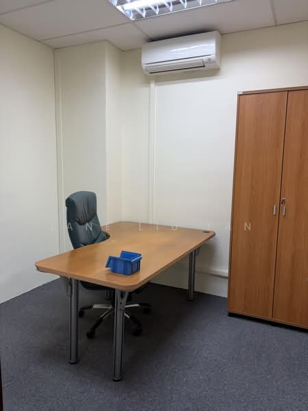 Midview City, 18 Sin Ming Lane, 800 sqft, Light Industrial (B1) For Rent, by Jane Liu Yan, 500130726 - Director room - CommercialGuru.com.sg