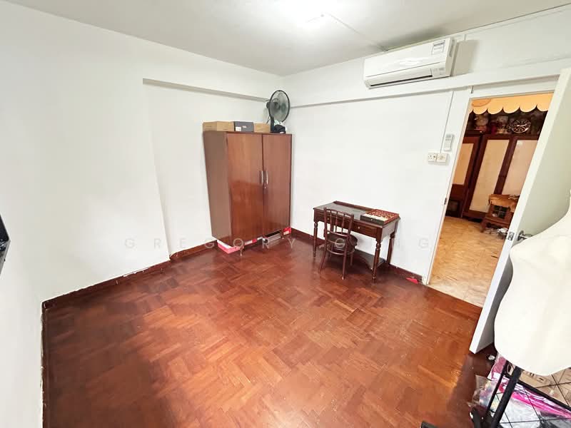 229 Lorong 8 Toa Payoh, 229 Lorong 8 Toa Payoh, 4 Bedrooms, 1,260 sqft, HDB Flat For Sale, by Gregory Gung, 500130737 - Interior - PropertyGuru.com.sg