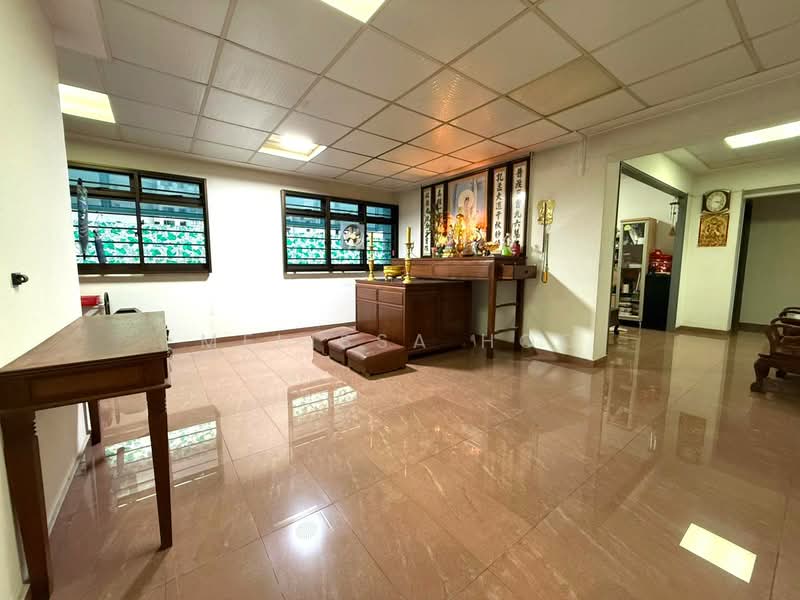 For Sale - 976 Hougang Street 91