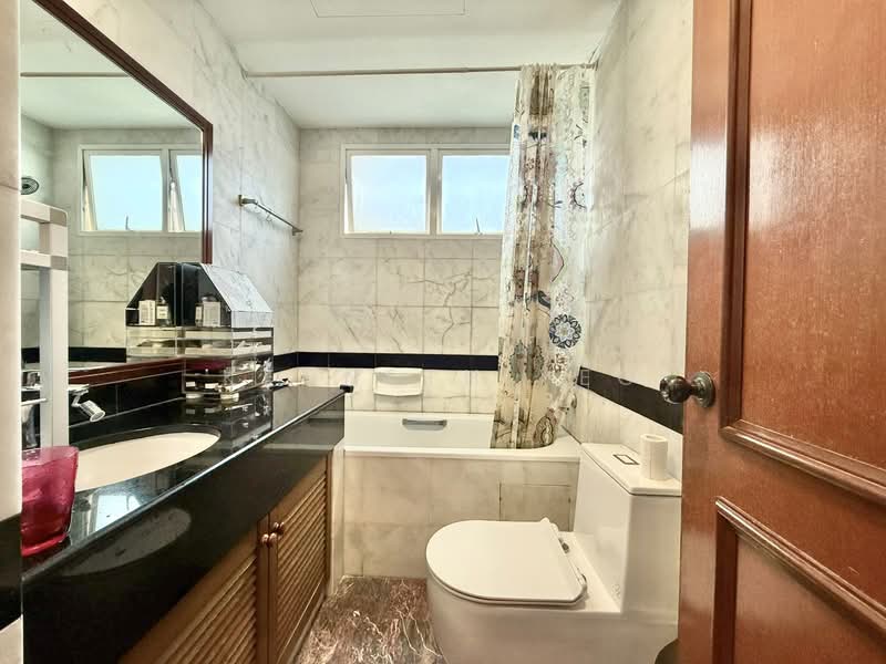 The Tropica, 61 Tampines Avenue 1, 2 Bedrooms, 990 sqft, Condominium For Sale, by Kenneth Yeo, 500130739 - PropertyGuru.com.sg
