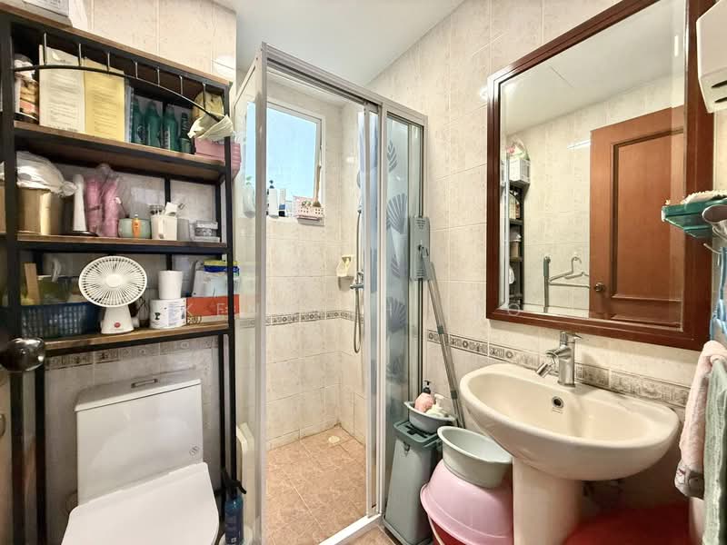 The Tropica, 61 Tampines Avenue 1, 2 Bedrooms, 990 sqft, Condominium For Sale, by Kenneth Yeo, 500130739 - PropertyGuru.com.sg