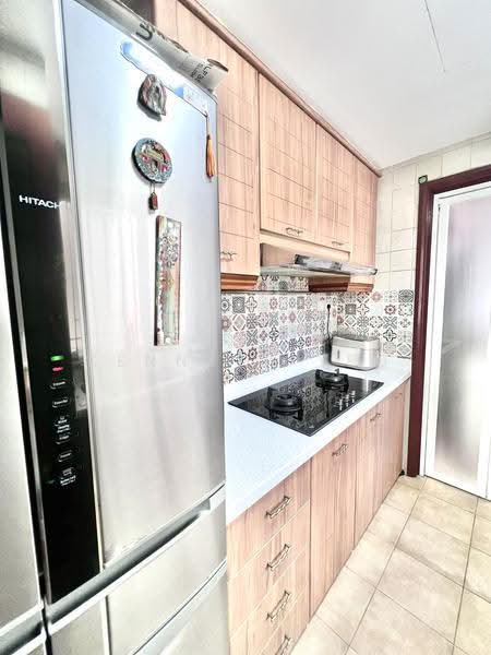 The Tropica, 61 Tampines Avenue 1, Pasir Ris / Tampines, 2 Bedrooms, 990 sqft, Condominium For Sale, by Kenneth Yeo, 500130739 - Kitchen - PropertyGuru.com.sg