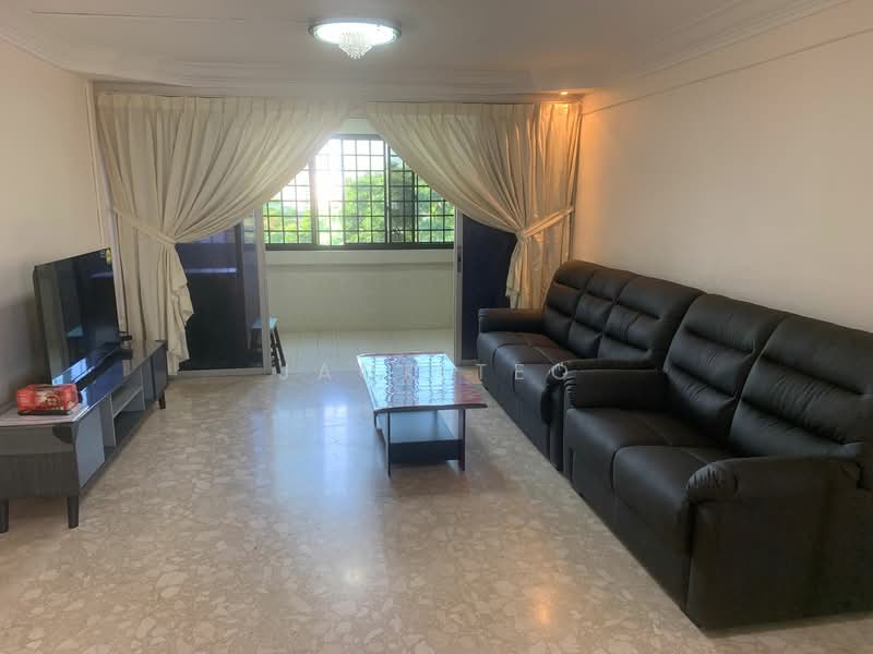 For Rent - 305 Jurong East Street 32