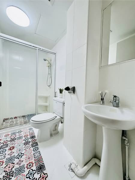 6A Gemmill Lane, , Room Rental, 250 sqft, Shophouse For Rent, by Liau Li Jun, 500130746 - Bathroom - PropertyGuru.com.sg