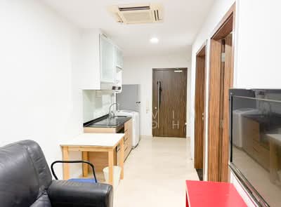 For Rent - Le Regal