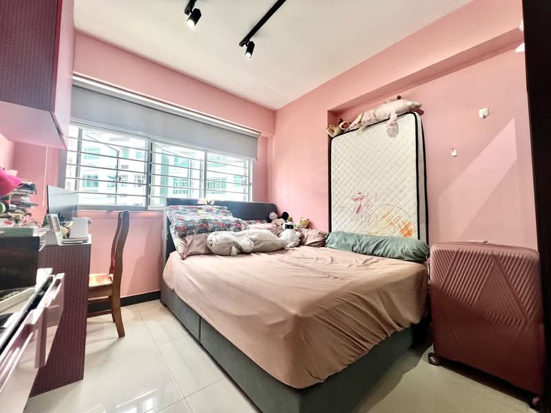 505C Yishun Street 51, 505C Yishun Street 51, 3 Bedrooms, 990 sqft, HDB Flat For Sale, by Bronnen Tan, 500130758 - Bedroom - PropertyGuru.com.sg